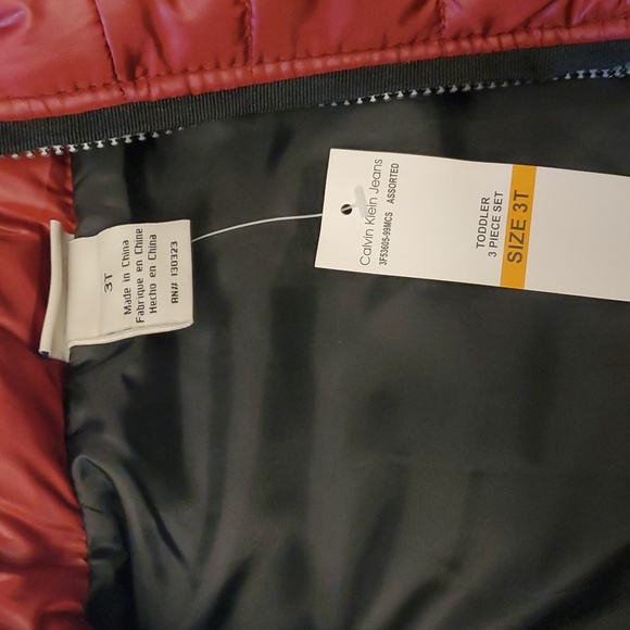 COPY - NWT Calvin Klein burgundy vest - Picture 4 of 4